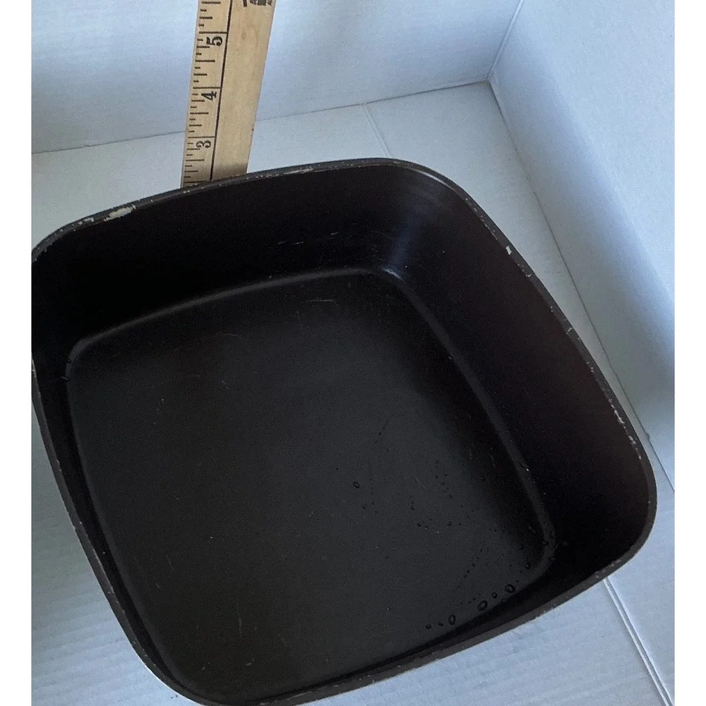 Vintage Insulated‎ Serving Dish Red Gingham Check Lid Retro Picnic 11in